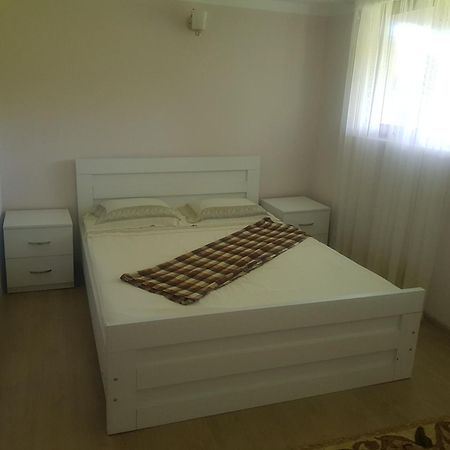 Hotel Shaumiani Kutaisi Eksteriør billede