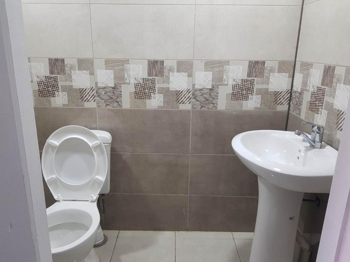Hotel Shaumiani Kutaisi Eksteriør billede